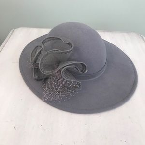 Grey wool dress hat